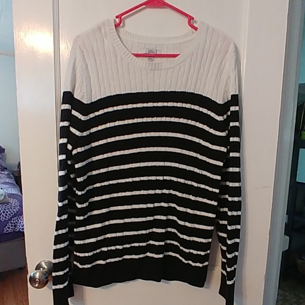 Black & White striped sweater